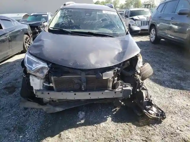 JTMZFREV6JJ744373 2018 TOYOTA RAV4-4