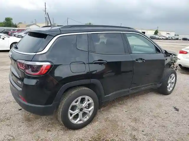 3C4NJDBNXST524989 2025 JEEP COMPASS-2