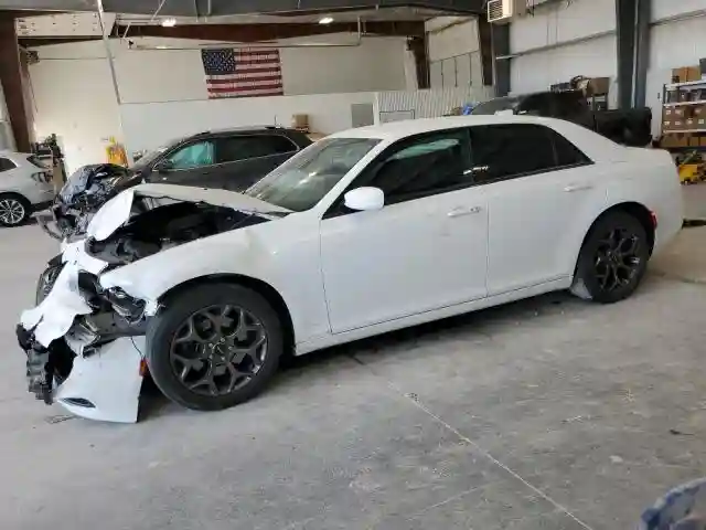 2C3CCAGG6GH234280 2016 CHRYSLER 300-0