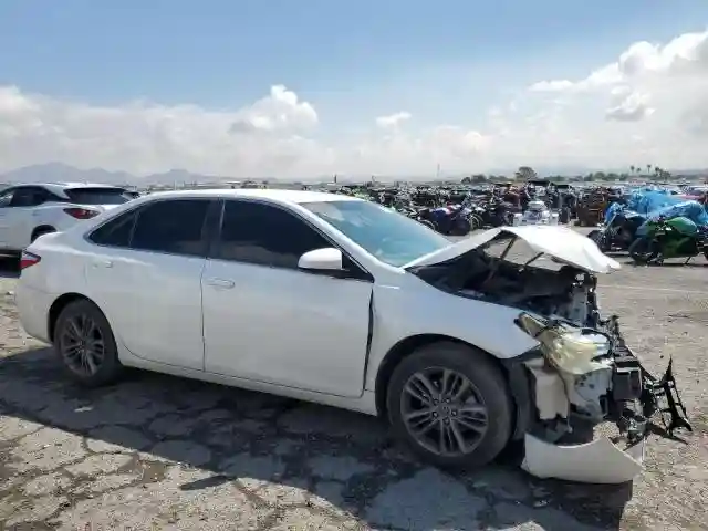 4T1BF1FK5FU029769 2015 TOYOTA CAMRY-3