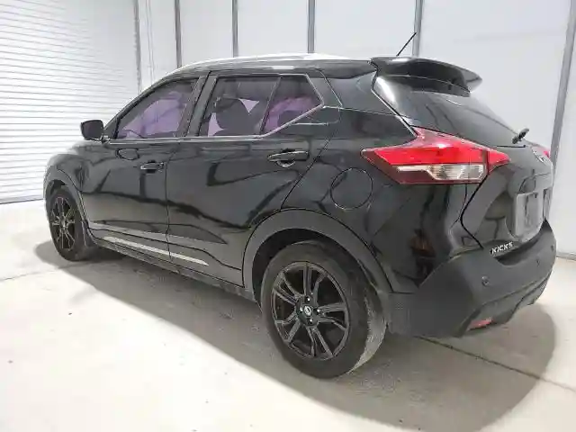 3N1CP5DV0LL559764 2020 NISSAN KICKS-1