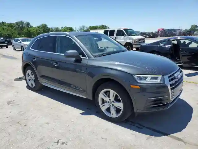 WA1BNAFY5J2230503 2018 AUDI Q5-3