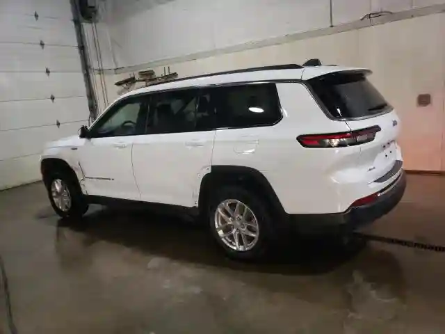 1C4RJKAGXP8782475 2023 JEEP GRAND CHEROKEE-1
