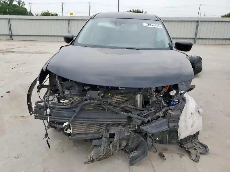 5N1AT2MT0LC714186 2020 NISSAN ROGUE-4