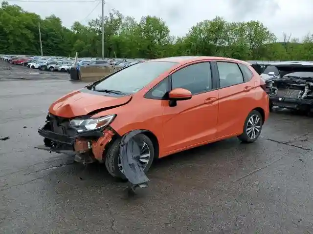 3HGGK5H81JM705759 2018 HONDA FIT-0