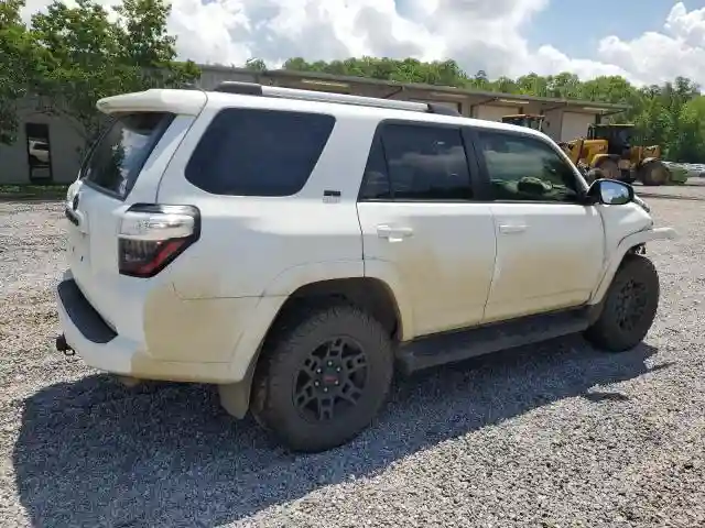 JTEMU5JRXM5915622 2021 TOYOTA 4RUNNER-2