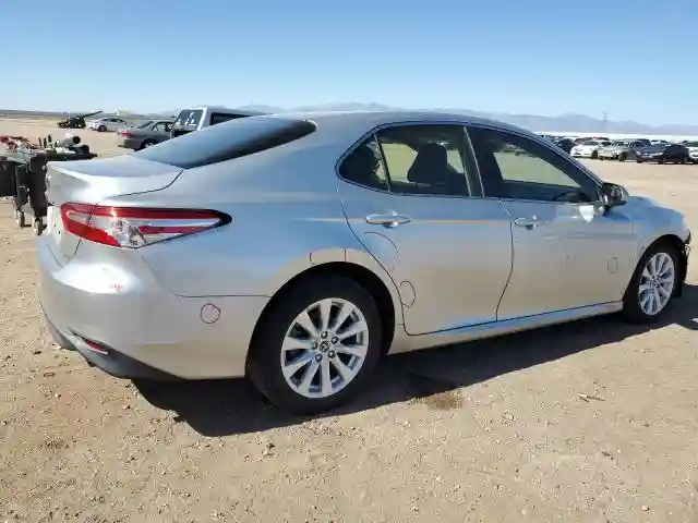JTNB11HKXJ3042155 2018 TOYOTA CAMRY-2