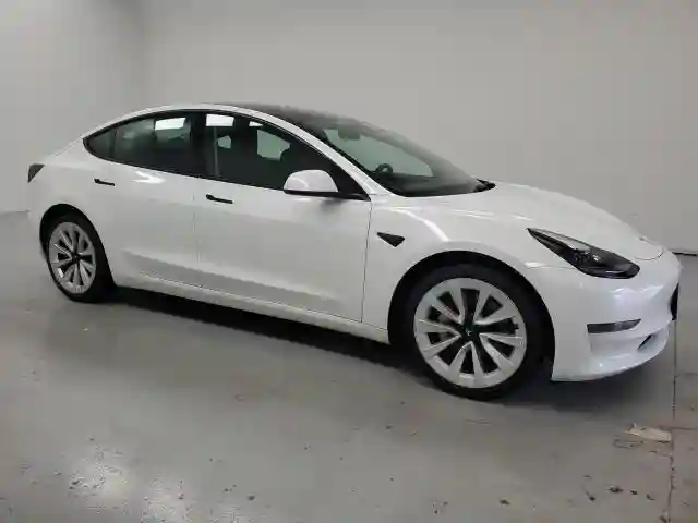 5YJ3E1EA7PF428472 2023 TESLA MODEL 3-3