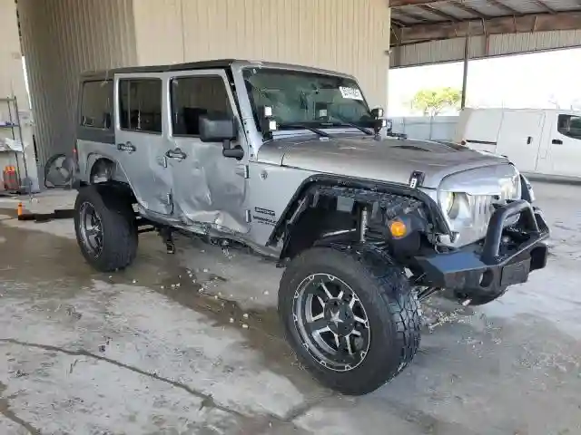 1C4BJWDG5GL329916 2016 JEEP WRANGLER-3