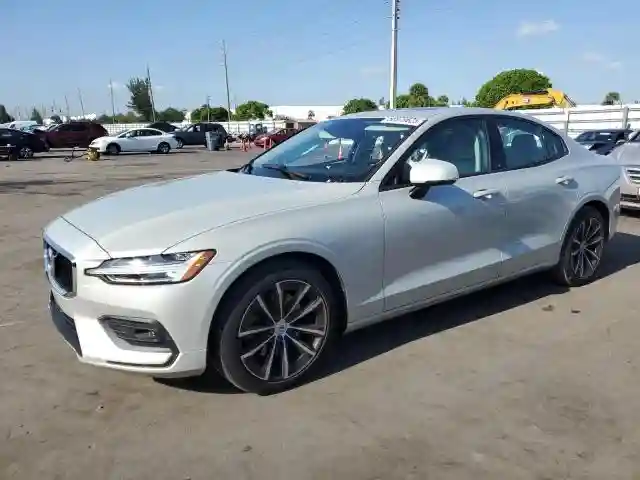 7JR102FK0MG092492 2021 VOLVO S60-0