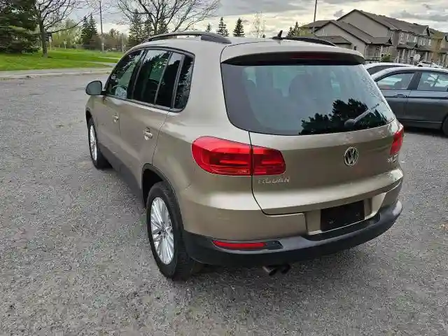 WVGJV7AX8GW052957 2016 VOLKSWAGEN TIGUAN-2