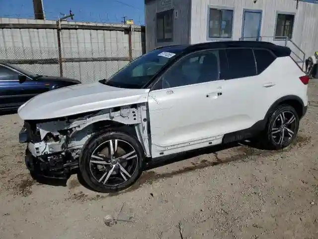 YV4AC2HM8L2346253 2020 VOLVO XC40-0