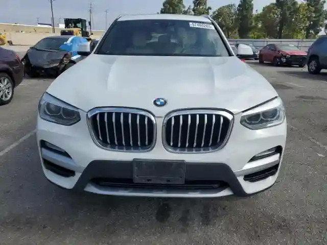 5UXTR7C55KLE93812 2019 BMW X3-4