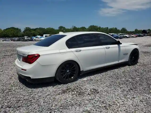 WBAYE4C5XFD947323 2015 BMW 7 SERIES-2