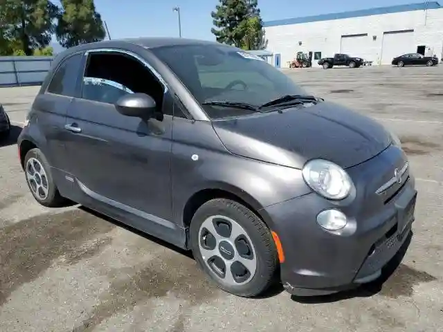 3C3CFFGE1HT598411 2017 FIAT 500-3