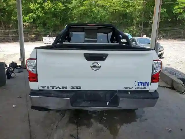 1N6BA1F33JN527383 2018 NISSAN TITAN-5