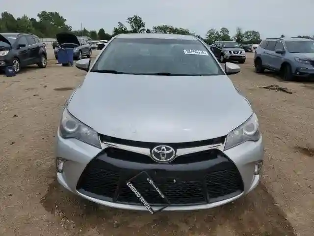4T1BF1FK2HU452652 2017 TOYOTA CAMRY-4
