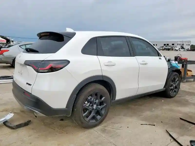3CZRZ1H51SM725863 2025 HONDA HR-V-2