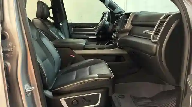 1C6SRFJM7NN224144 2022 RAM 1500-4