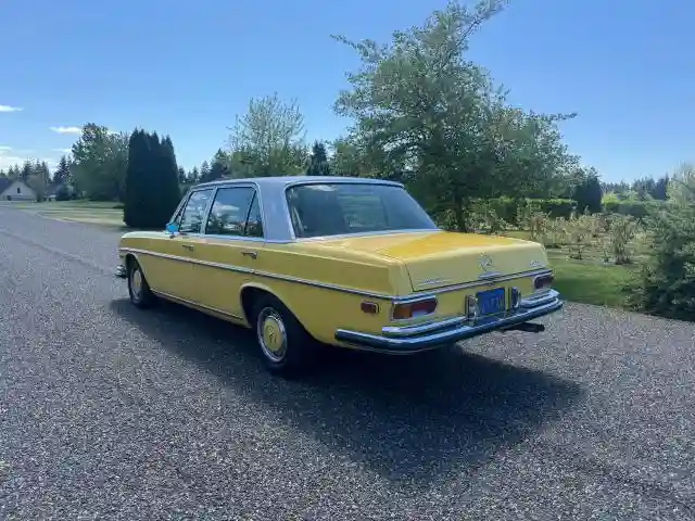 10806812021193 1973 MERCEDES-BENZ 280-CLASS-2