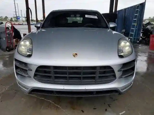 WP1AF2A54GLB93236 2016 PORSCHE MACAN-4