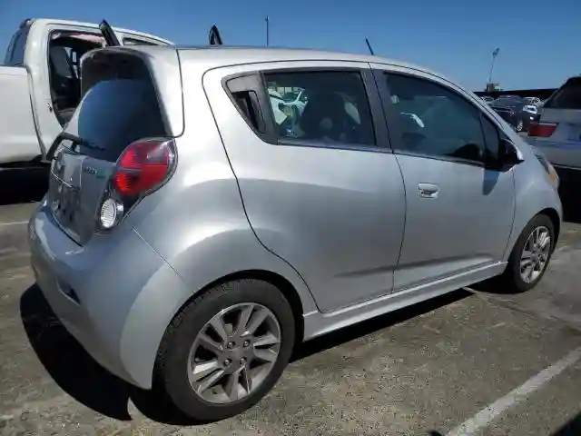 KL8CL6S01FC738930 2015 CHEVROLET SPARK-2