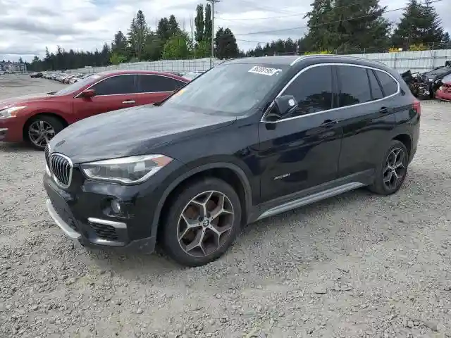 WBXHT3Z37H4A54088 2017 BMW X1-0