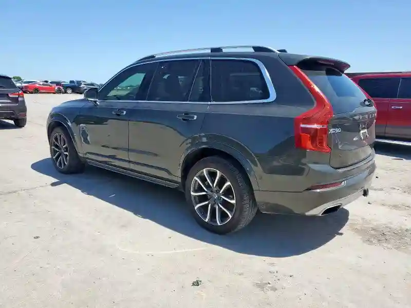 YV4A22PK2J1389850 2018 VOLVO XC90-1