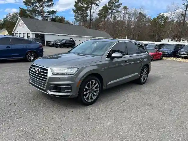 WA1VAAF71HD002335 2017 AUDI Q7-0