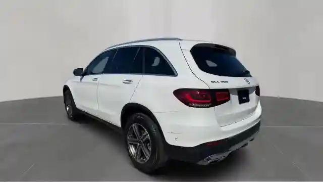 W1N0G8DB6MV300830 2021 MERCEDES-BENZ GLC-CLASS-2