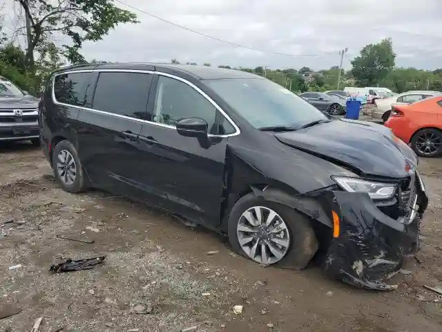 2C4RC1S7XRR130577 2024 CHRYSLER PACIFICA-3