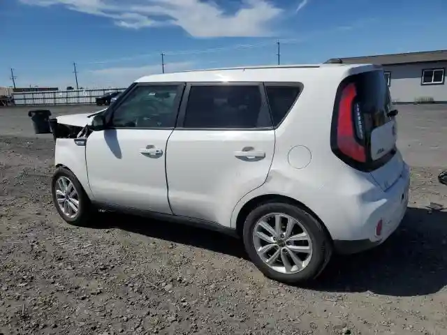 KNDJP3A58J7537378 2018 KIA SOUL-1