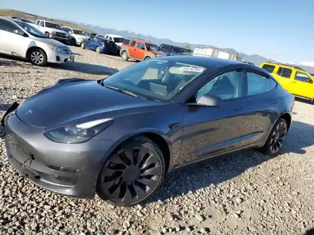 5YJ3E1EC1PF495943 2023 TESLA MODEL 3-0