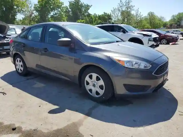 1FADP3E20HL299479 2017 FORD FOCUS-3