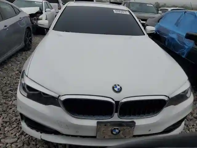WBAJA7C50JWA73353 2018 BMW 5 SERIES-4