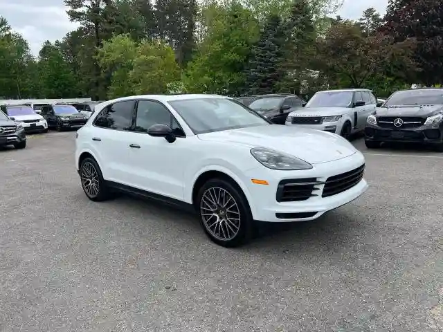 WP1AA2AY8KDA14157 2019 PORSCHE CAYENNE-1