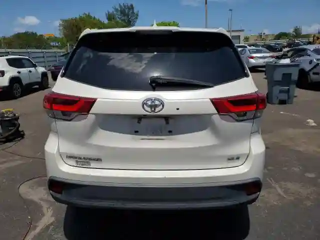 5TDKZRFH2JS550203 2018 TOYOTA HIGHLANDER-5