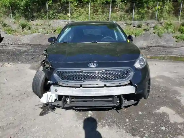KNDCB3LC2J5201501 2018 KIA NIRO-4