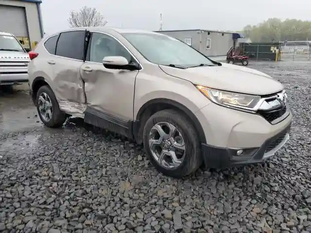 5J6RW2H82JL021275 2018 HONDA CRV-3
