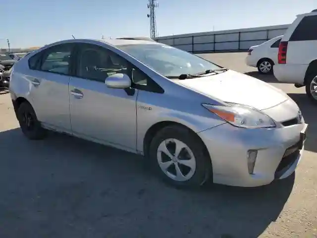 JTDKN3DU1F0399549 2015 TOYOTA PRIUS-3