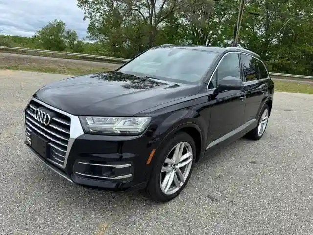 WA1VAAF79JD028073 2018 AUDI Q7-1