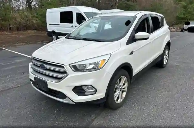 1FMCU9GD6HUB93656 2017 FORD ESCAPE-1