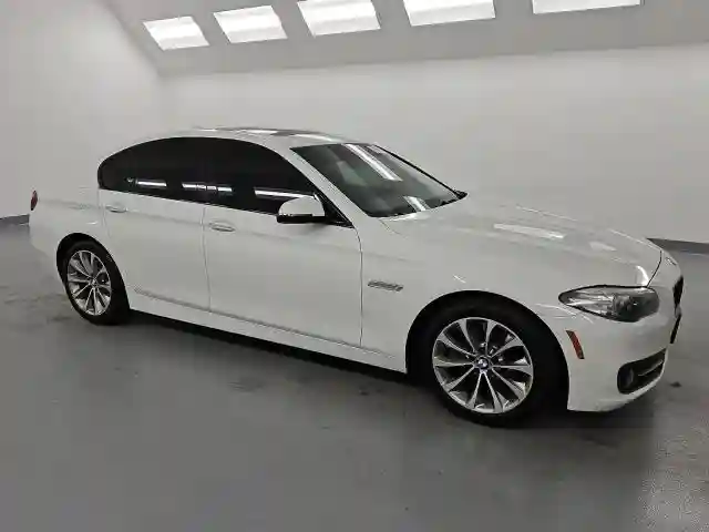 WBA5A5C54FD515170 2015 BMW 5 SERIES-3