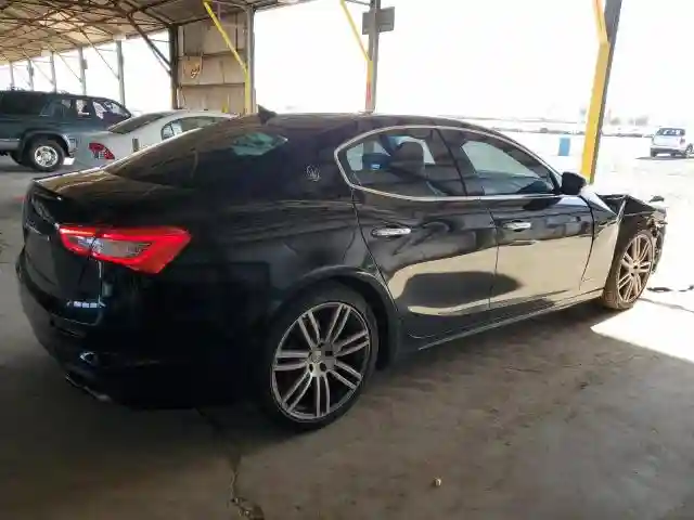 ZAM57YTS3J1259957 2018 MASERATI ALL MODELS-2