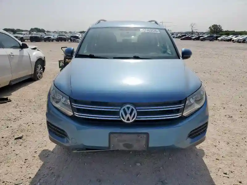 WVGAV7AX9JK002437 2018 VOLKSWAGEN TIGUAN LIM-4