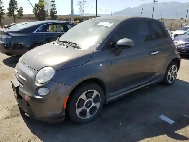 3C3CFFGE1HT598411 2017 FIAT 500-0