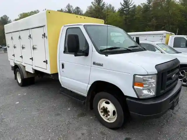 1FDXE4FS8KDC19277 2019 FORD ALL MODELS-0