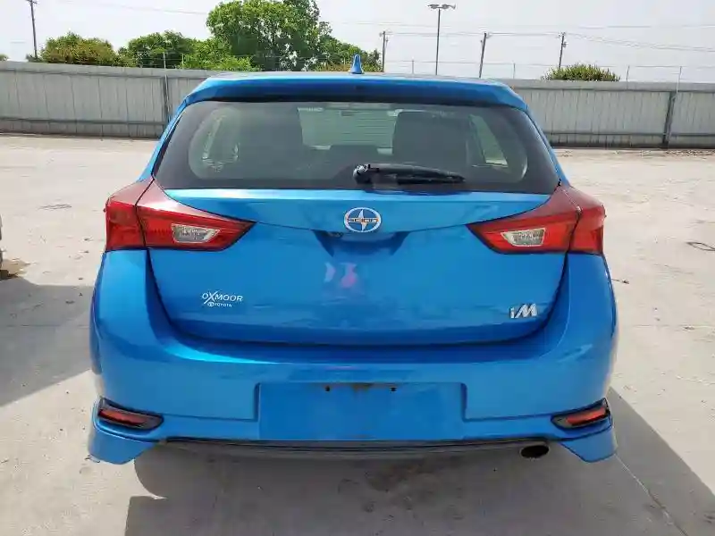 JTNKARJE6GJ508588 2016 TOYOTA SCION-5
