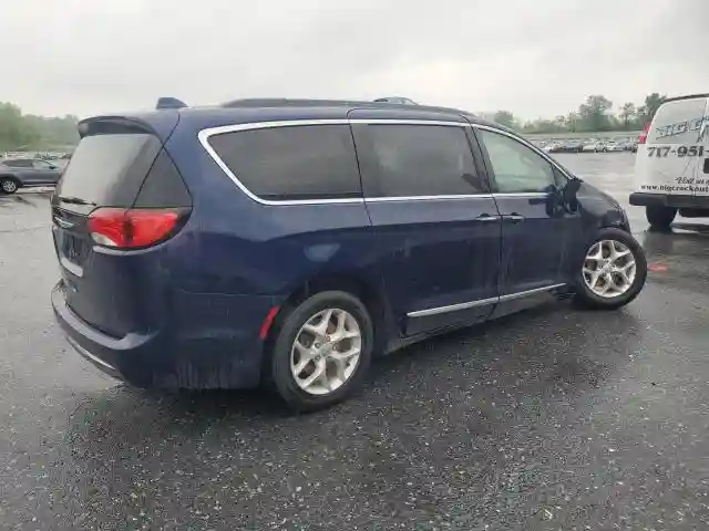 2C4RC1BGXHR794862 2017 CHRYSLER PACIFICA-2