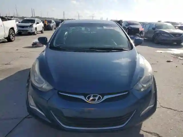 KMHDH4AE3GU557186 2016 HYUNDAI ELANTRA-4